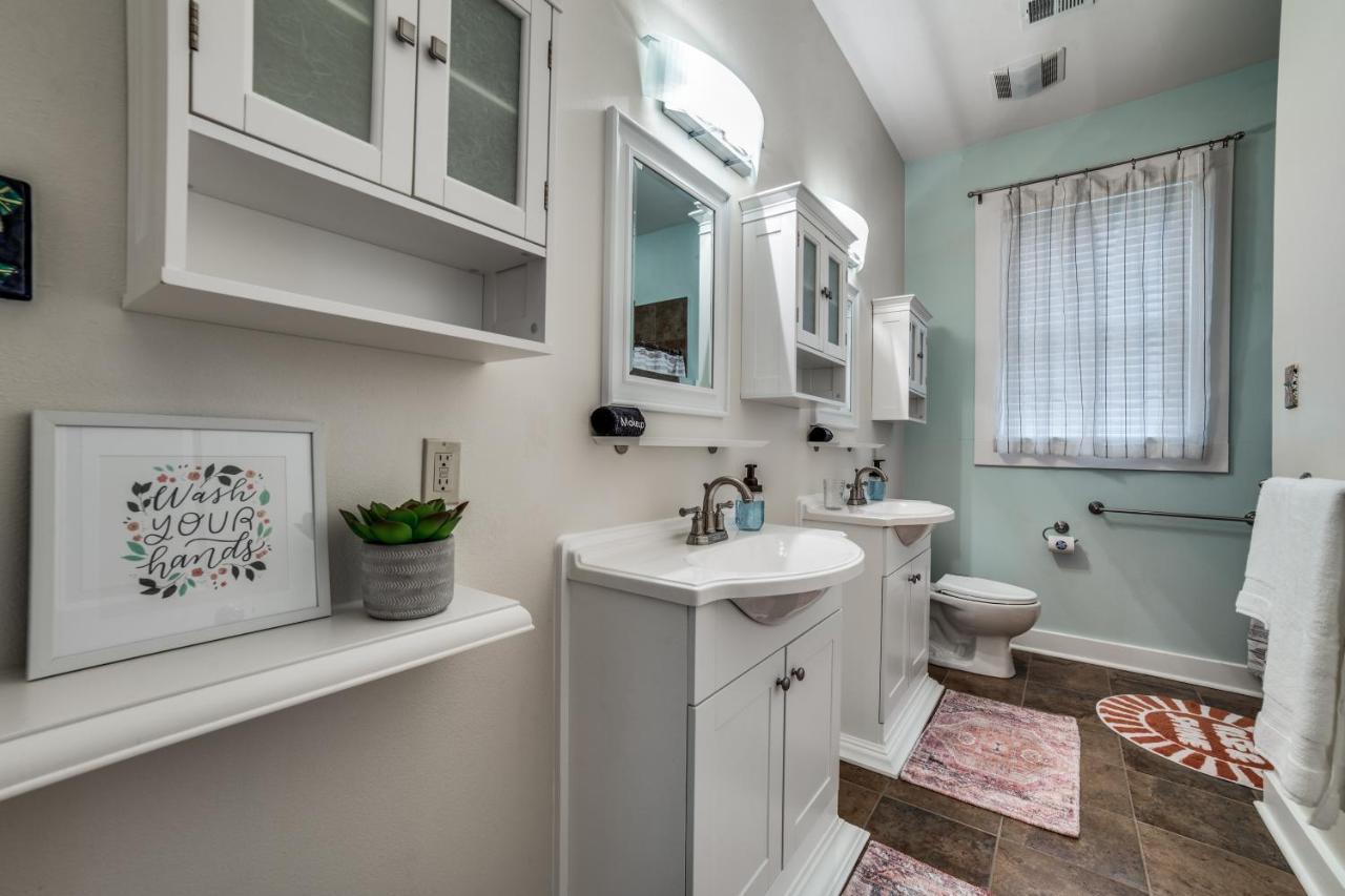 Downtown Historic 2Bdrm, Walk To Riverwalk, Alamo; Beautifully Renovated! San Antonio Extérieur photo