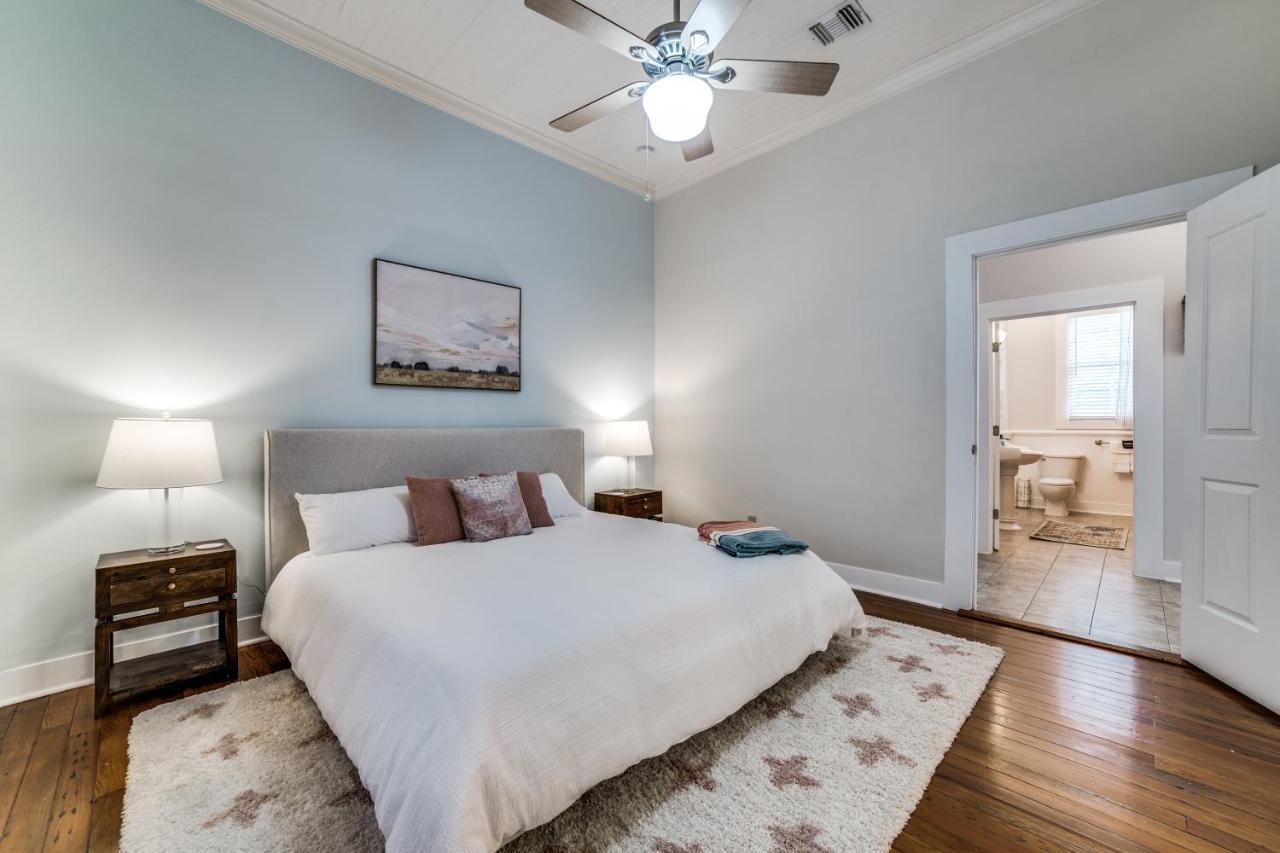 Downtown Historic 2Bdrm, Walk To Riverwalk, Alamo; Beautifully Renovated! San Antonio Extérieur photo