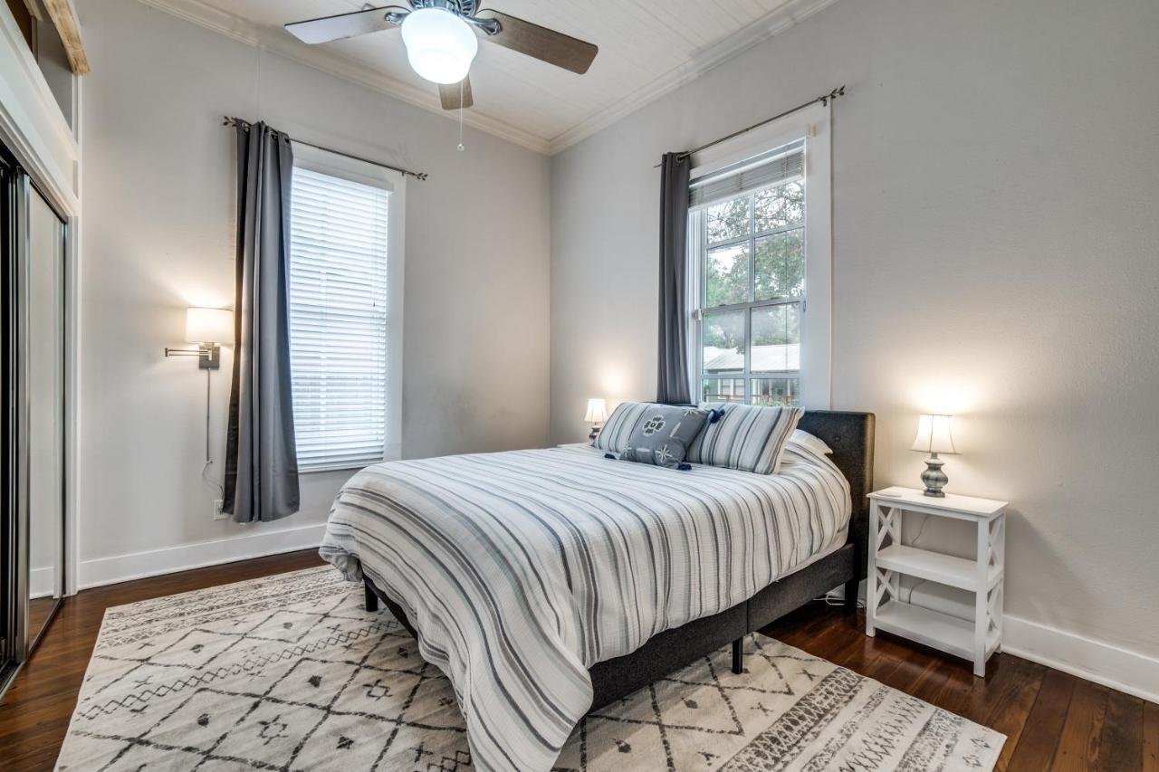 Downtown Historic 2Bdrm, Walk To Riverwalk, Alamo; Beautifully Renovated! San Antonio Extérieur photo
