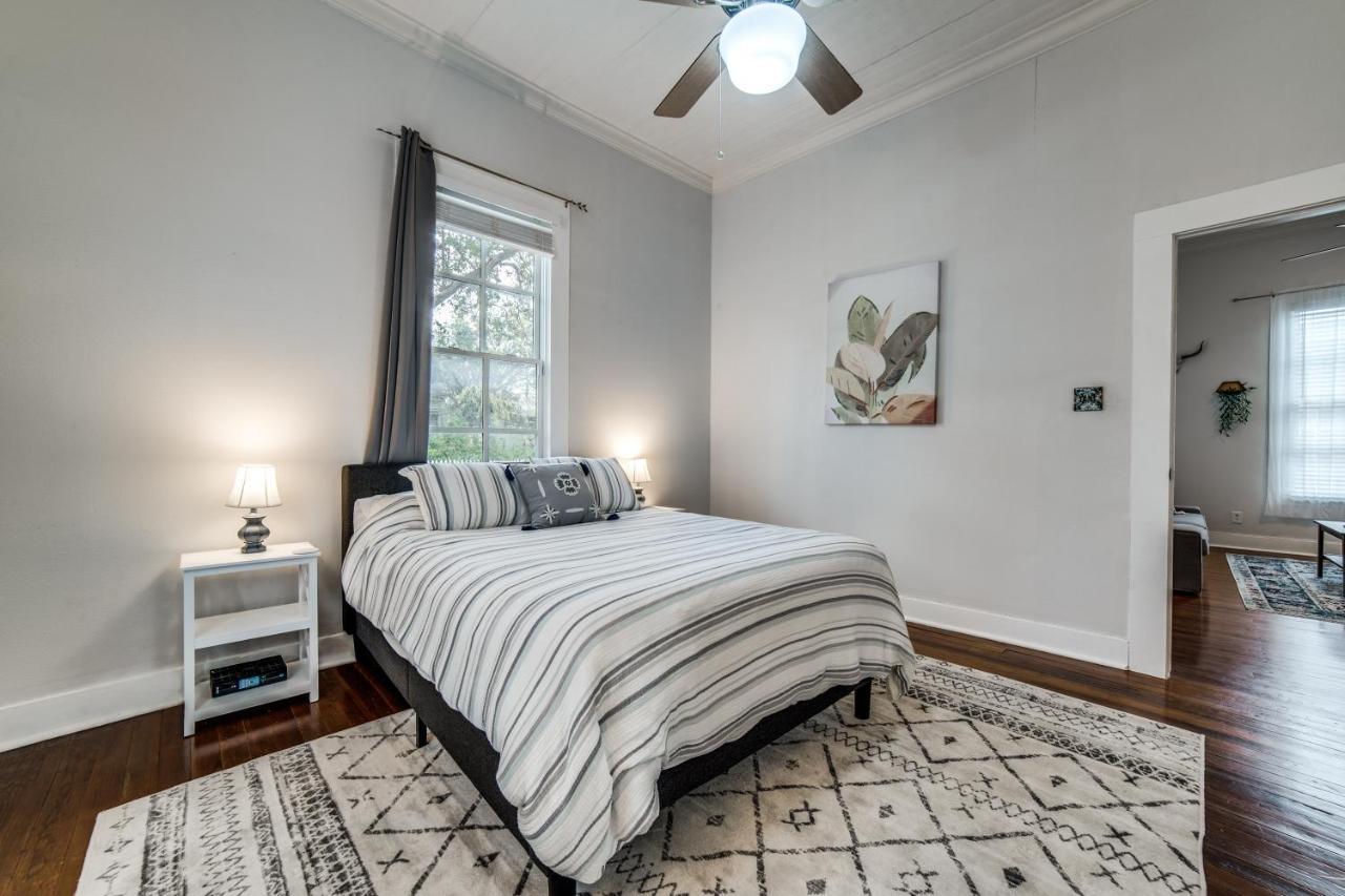 Downtown Historic 2Bdrm, Walk To Riverwalk, Alamo; Beautifully Renovated! San Antonio Extérieur photo