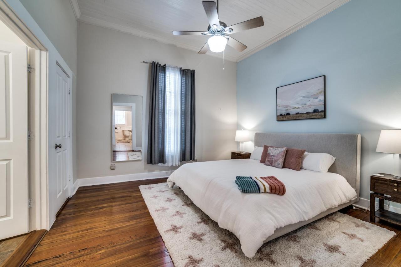 Downtown Historic 2Bdrm, Walk To Riverwalk, Alamo; Beautifully Renovated! San Antonio Extérieur photo